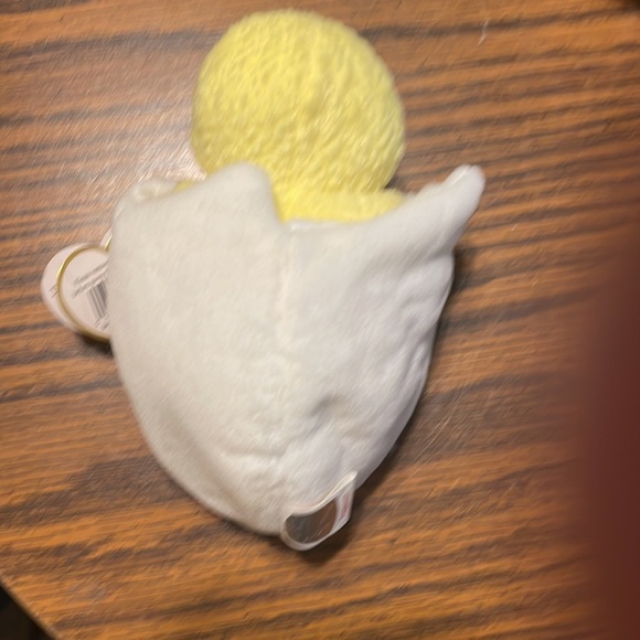 Eggbert the chick egg ty beanie baby small in excellent condition tag perfect - Picture 2 of 5